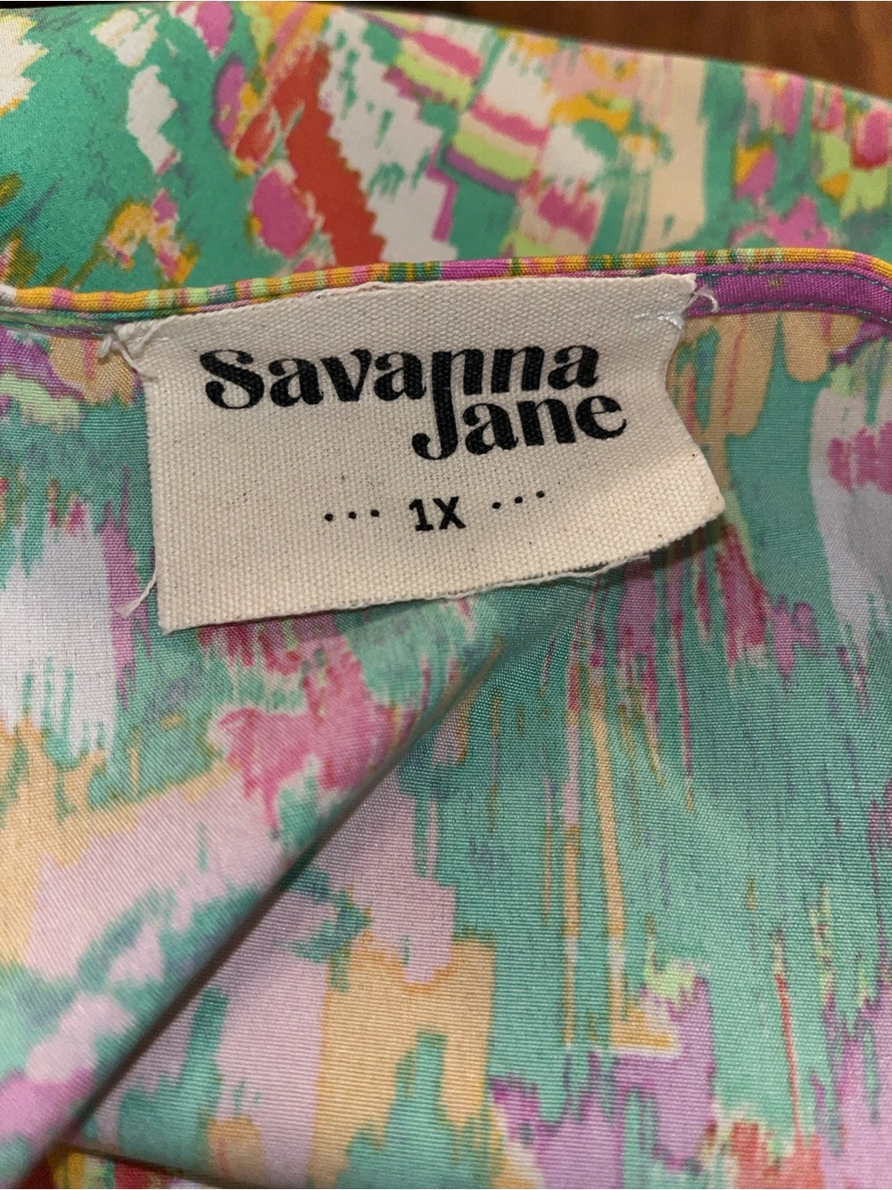 Sz 1X Savanna Jane Vibrant Embroidered Floral Emerald Tunic Top - Picture 9 of 10